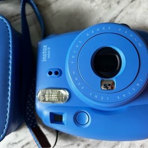 Instax Mini 9 with case. Cobalt Blue